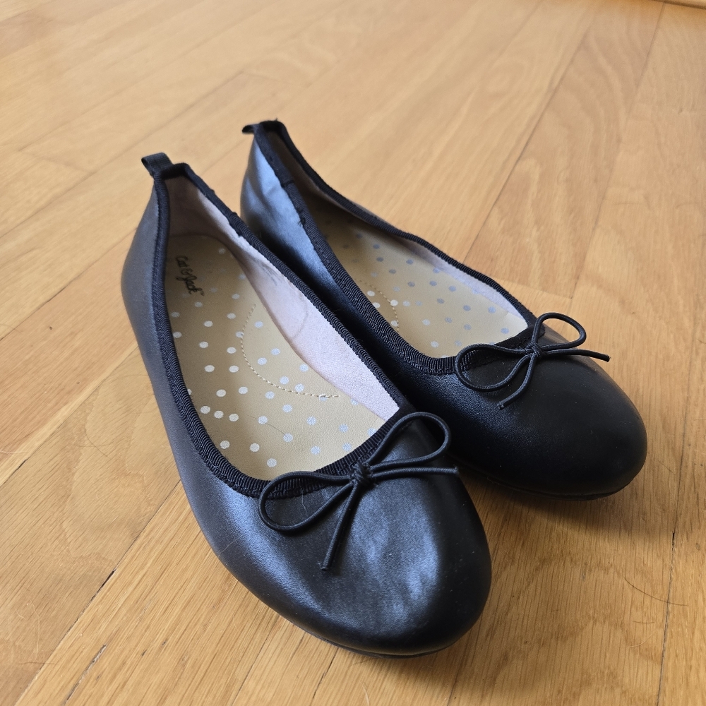 Cat & Jack Chic Black Flats with Bow Accent